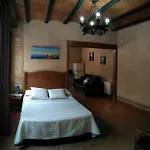 Estudio El Tosca بيت شباب *