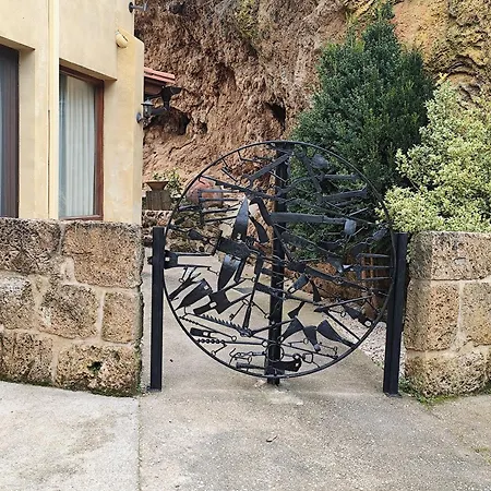 Estudio El Tosca Hostel Beceite